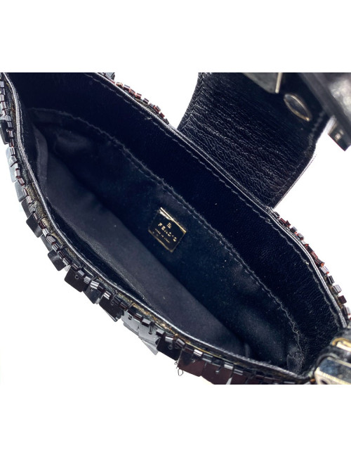 Sac à rabat CHANEL 19 cuir d'agneau noir