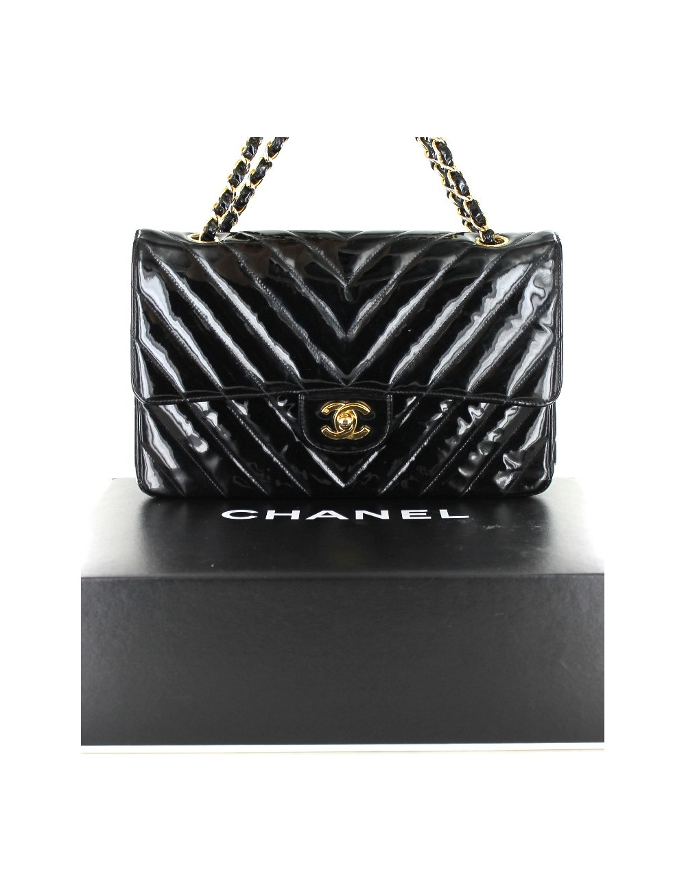 Sac CHANEL timeless en cuir vernis noir 