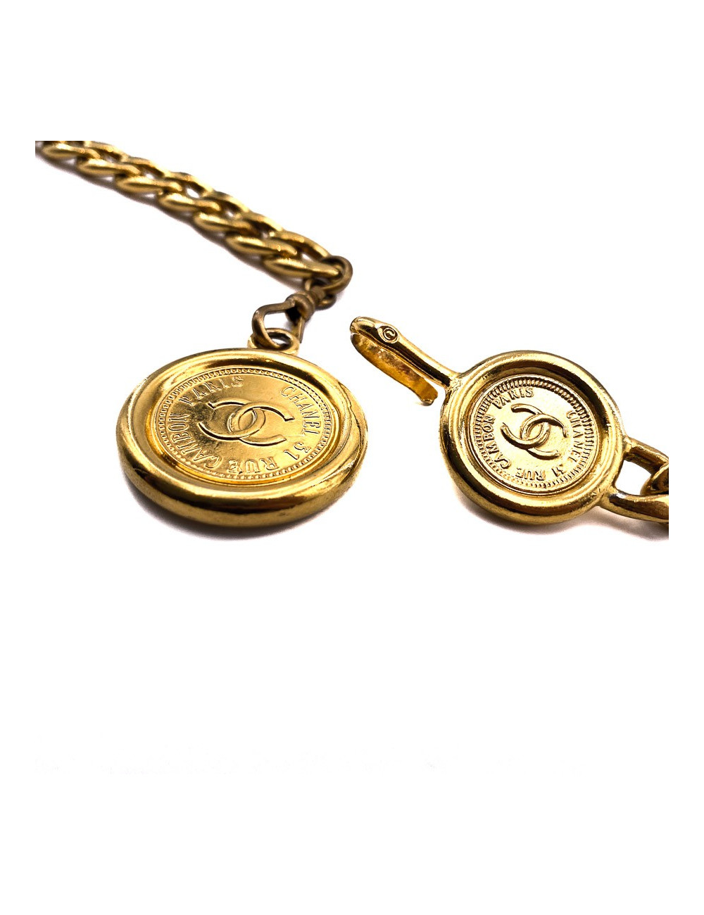 CHANEL ceinture pièces vintage dorée