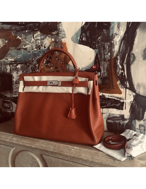 Kelly 40 HERMES cuir grainé fauve