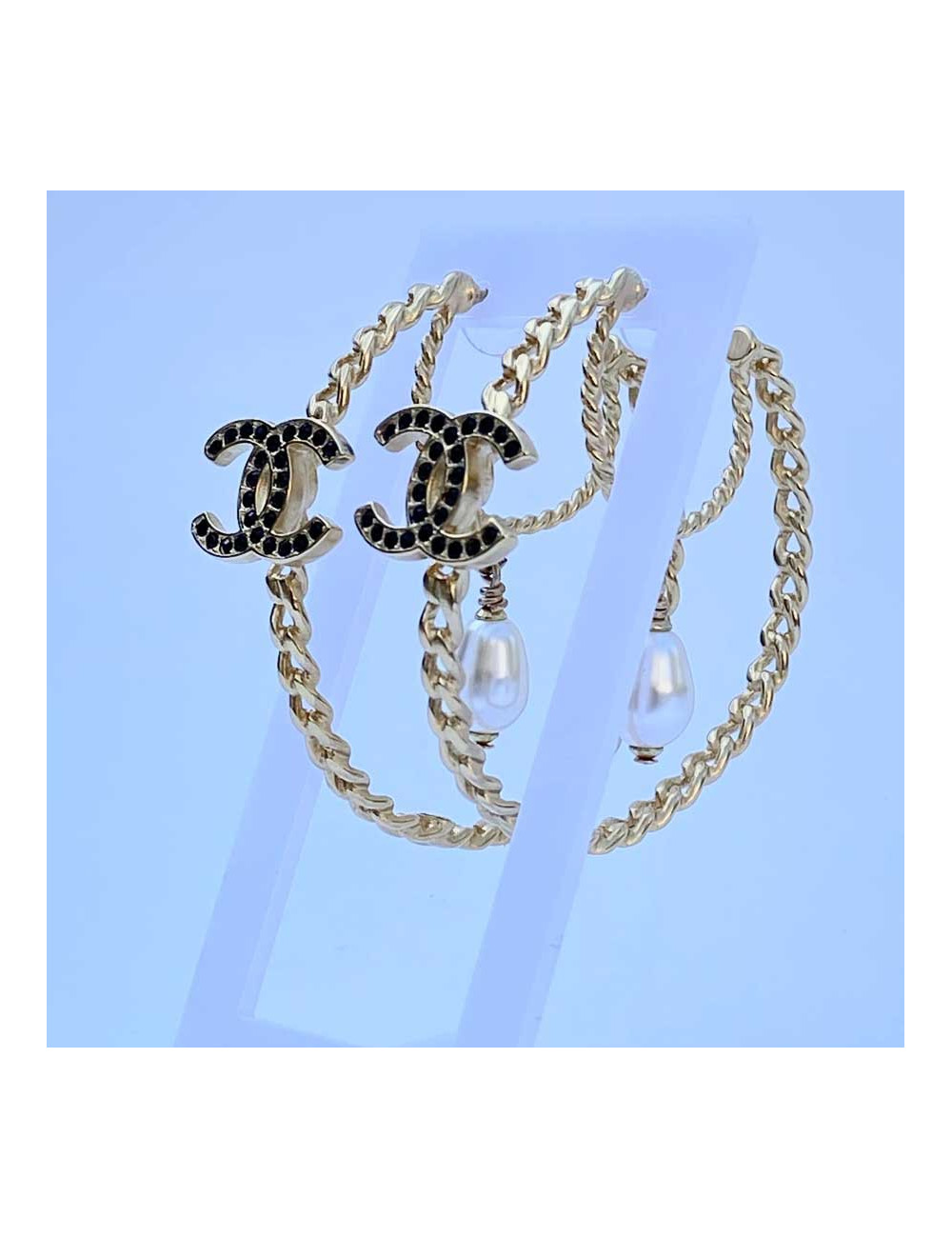 Créoles CHANEL strass et perles nacrées