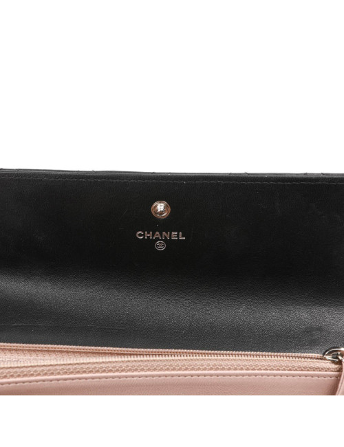 Portefeuille à rabat CHANEL cuir matelassé noir