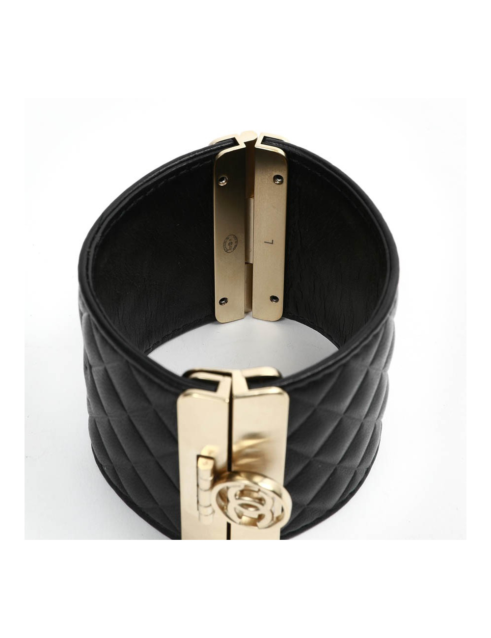 Manchette matelassée CHANEL noire