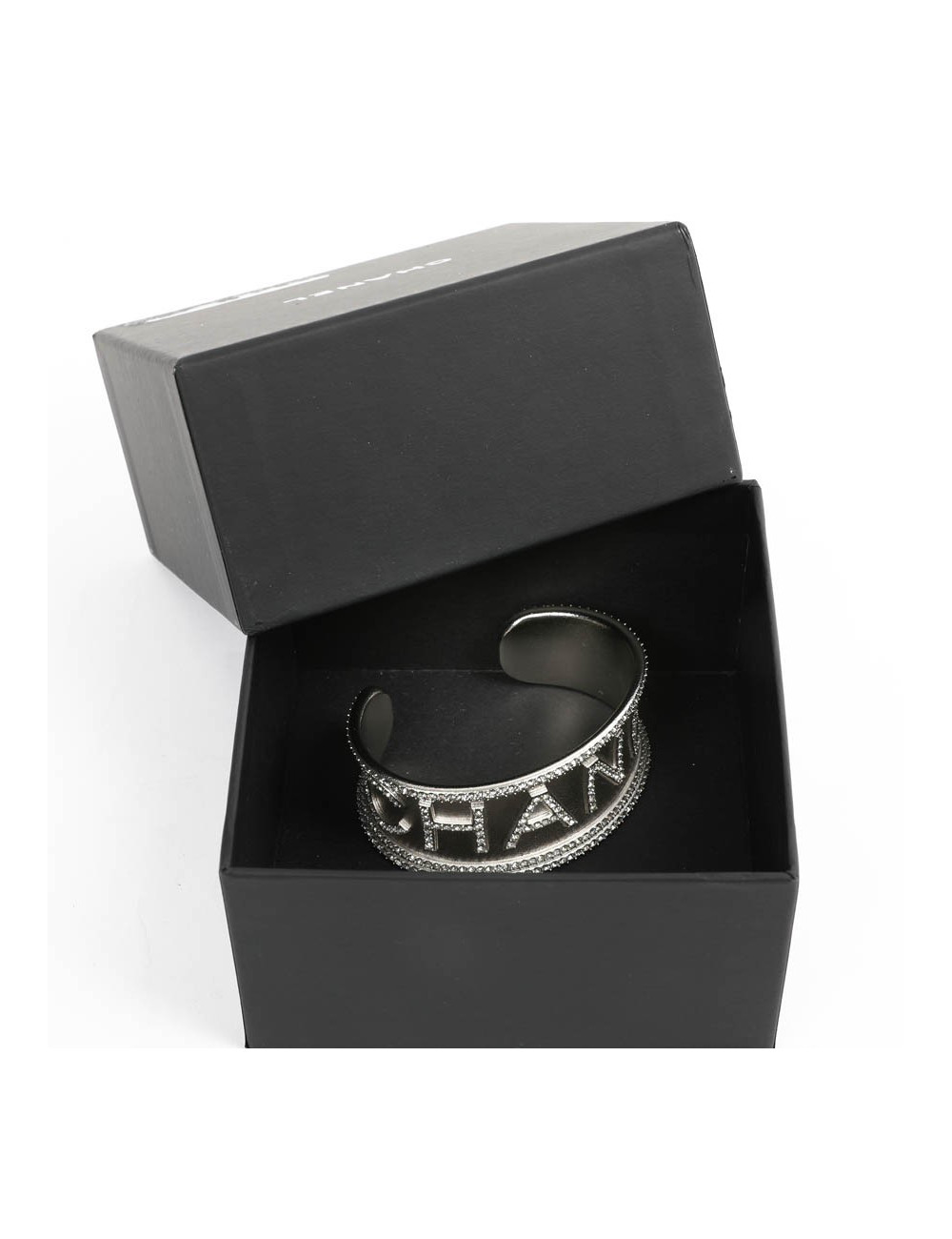 Manchette CHANEL argent strass C H A N E L