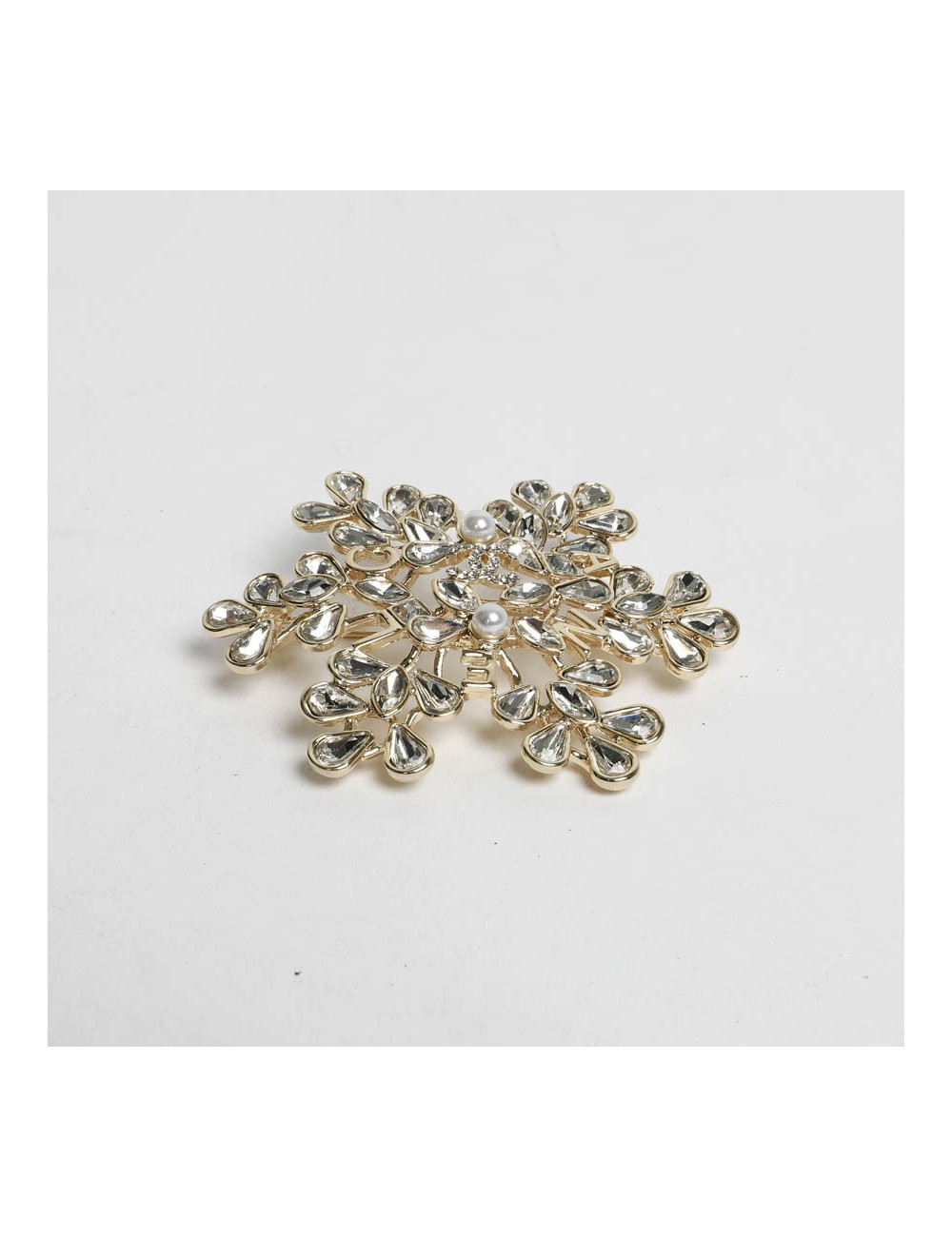 Broche CHANEL flocon de neige