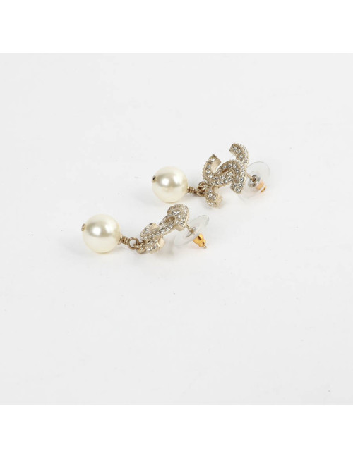 Boucles d'oreille CHANEL perles en verre et strass