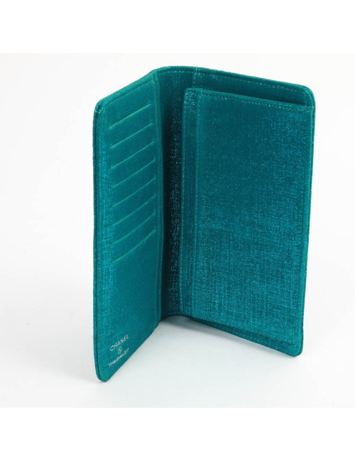 Portefeuille CHANEL en tissu turquoise irisé