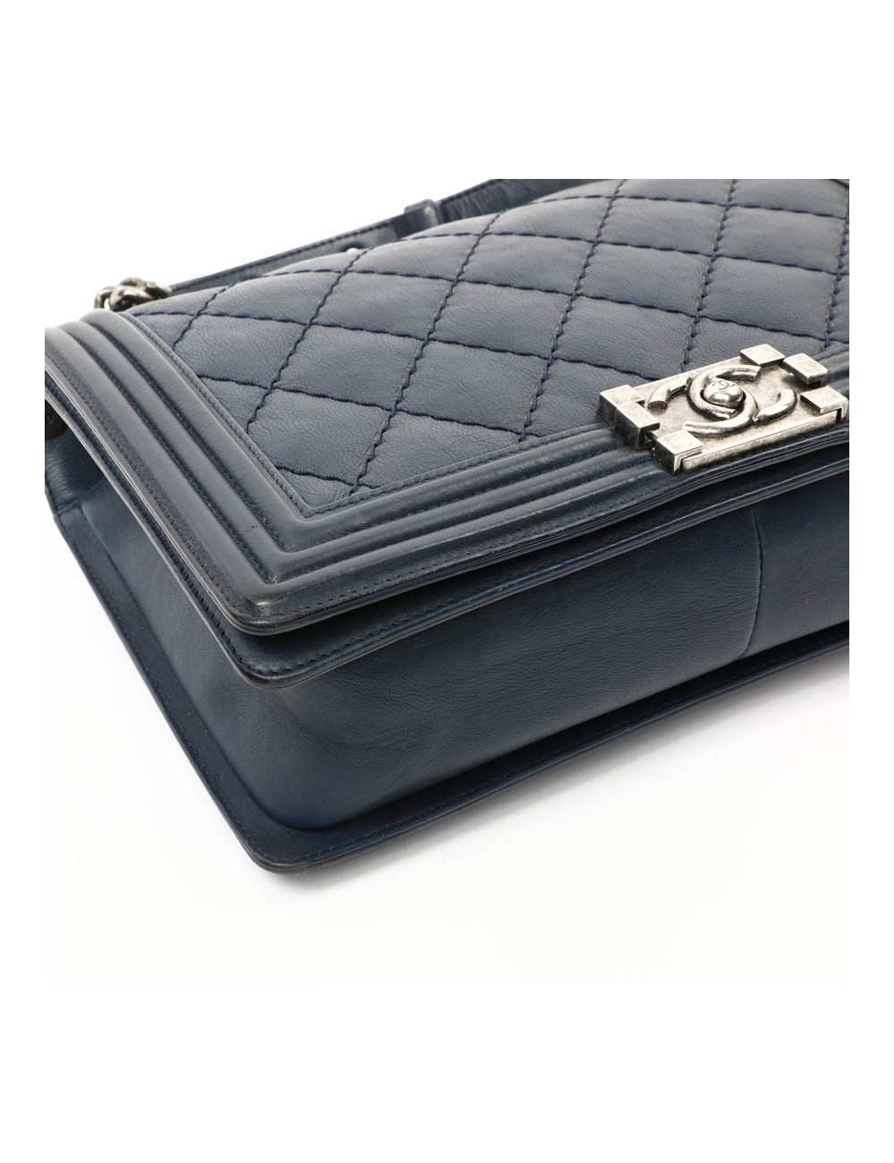 Sac CHANEL Boy cuir matelassé bleu