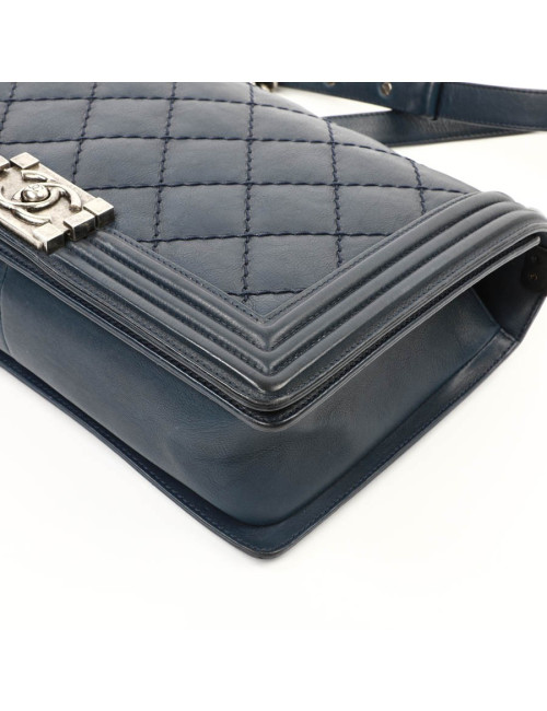 Sac CHANEL Boy cuir matelassé bleu