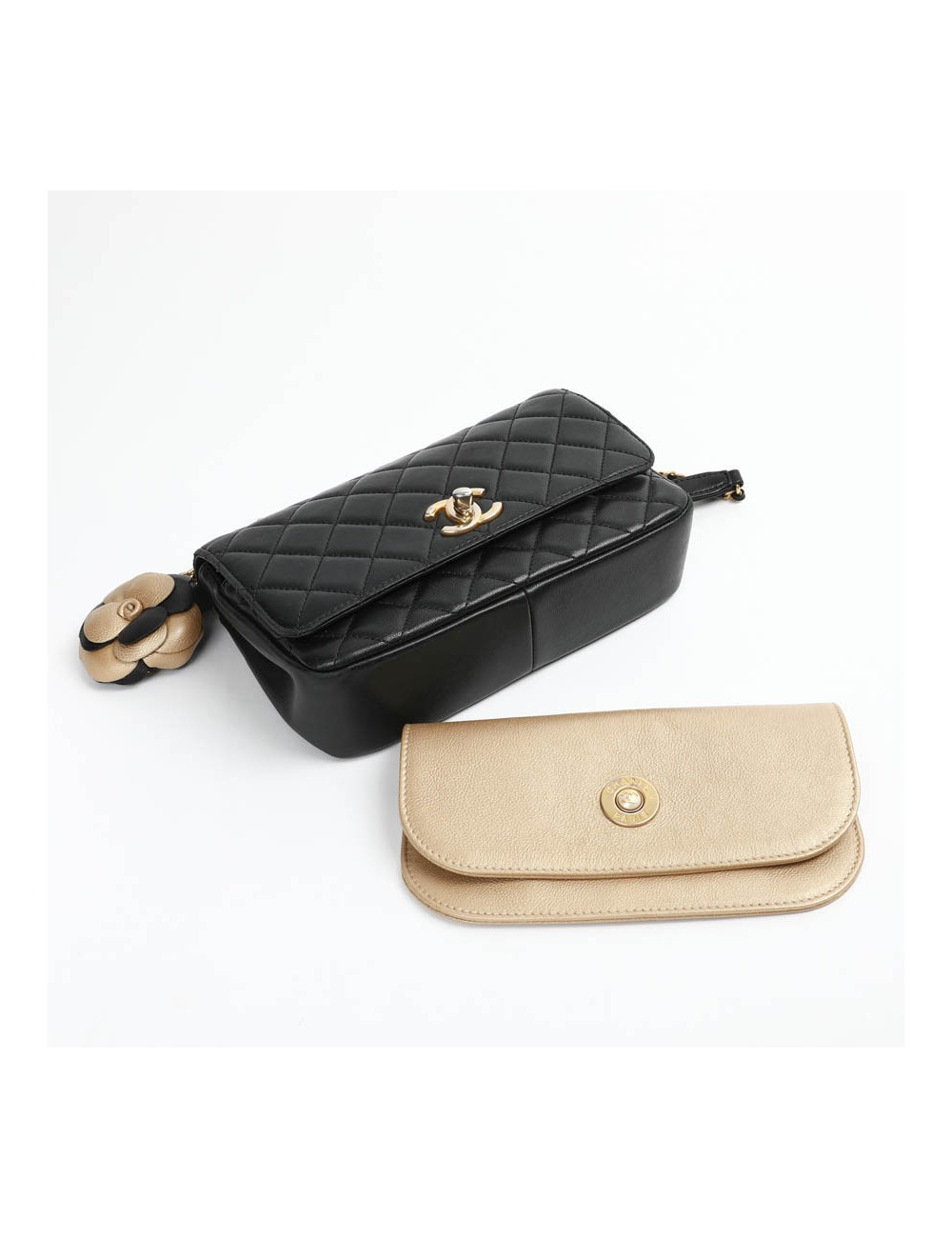 Petit sac CHANEL à rabat CHANEL