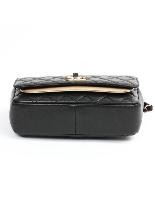 Petit sac CHANEL à rabat CHANEL