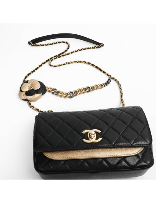 Petit sac CHANEL à rabat CHANEL