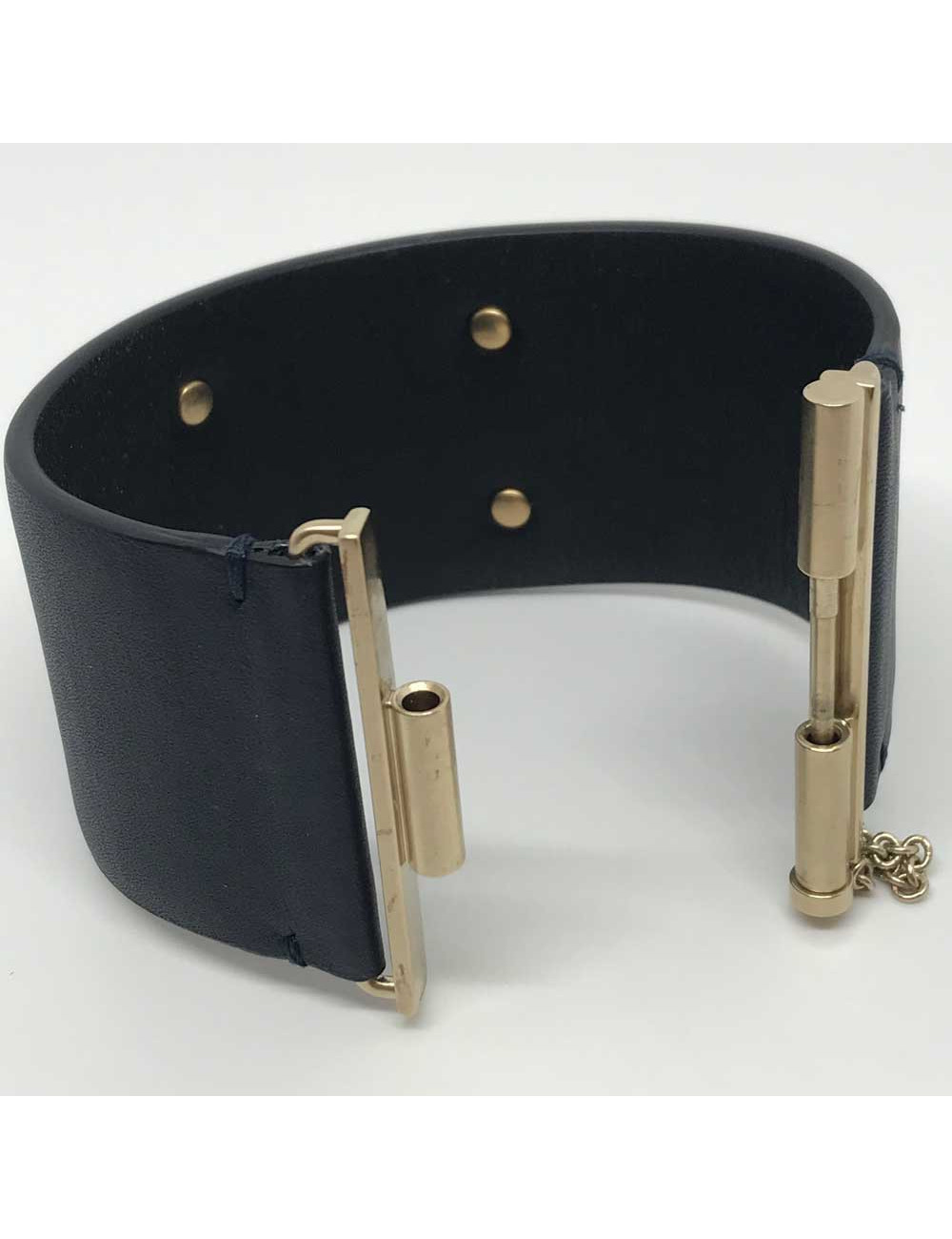 Manchette CHANEL cuir lisse bleu nuit