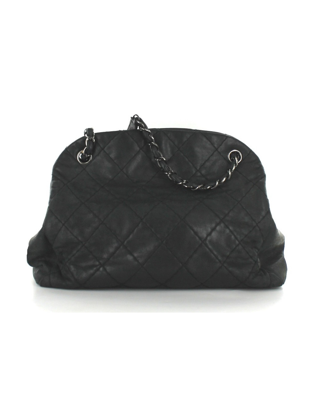 Sac CHANEL en cuir matelassé noir vieilli