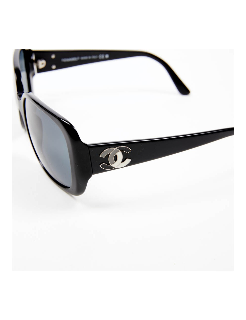 Lunettes de soleil CHANEL