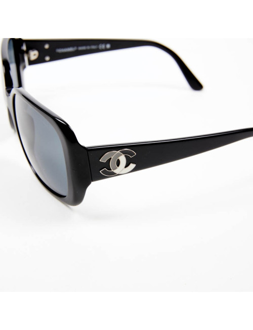 Lunettes de soleil CHANEL