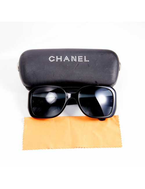 Lunettes de soleil CHANEL