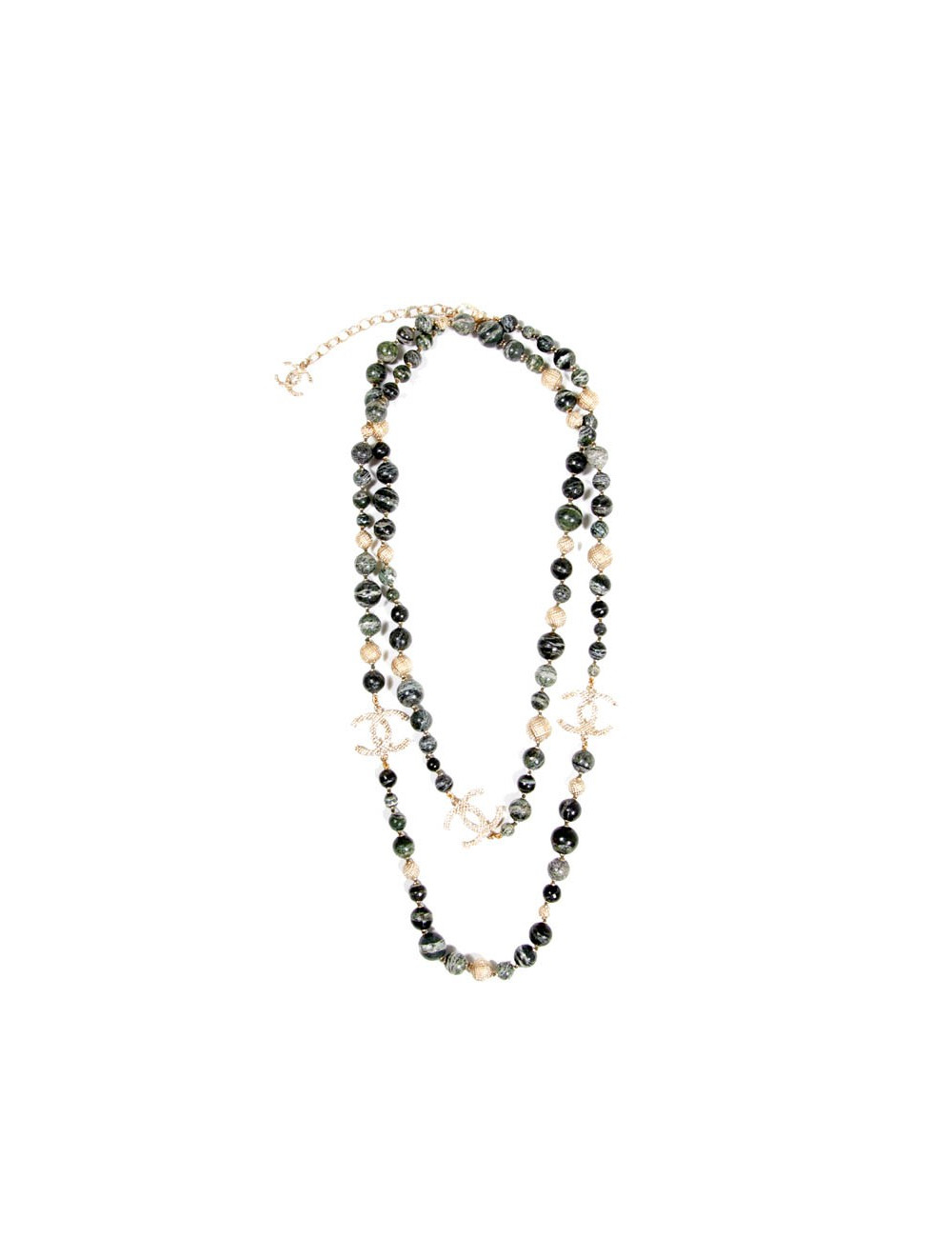 Sautoir CHANEL serti de perles en pierre 