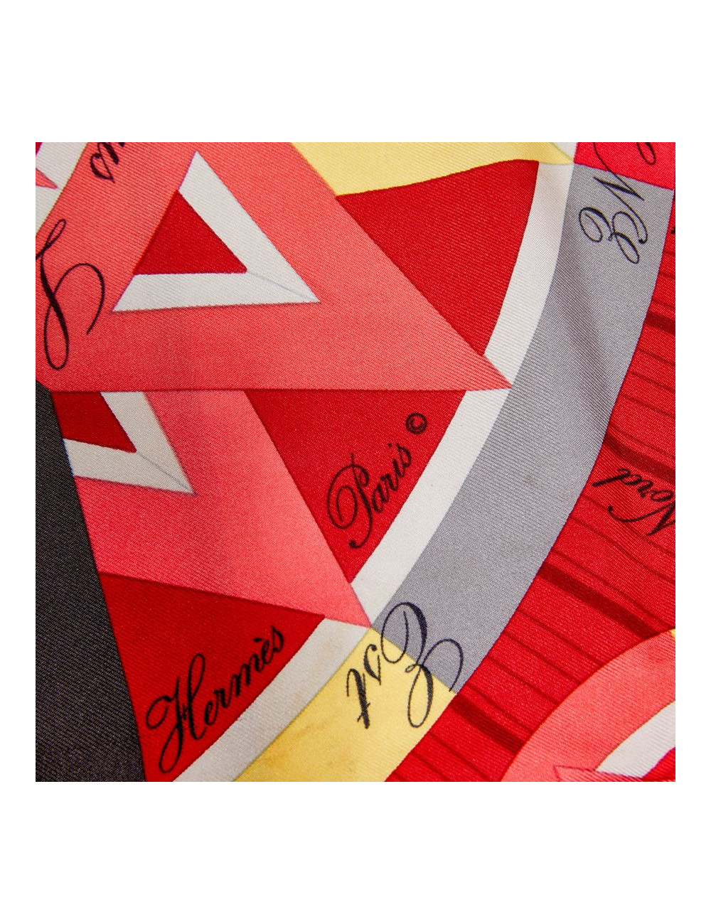 A NETTOYER Foulard HERMES " La Rose des Vents"