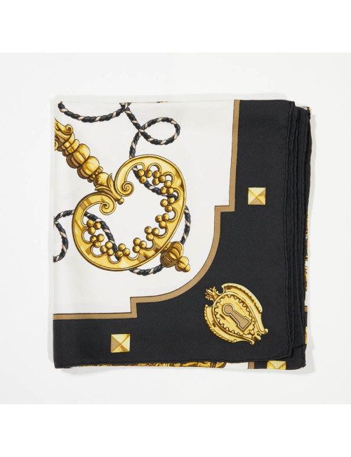 Carré HERMES Les clefs bordures noires
