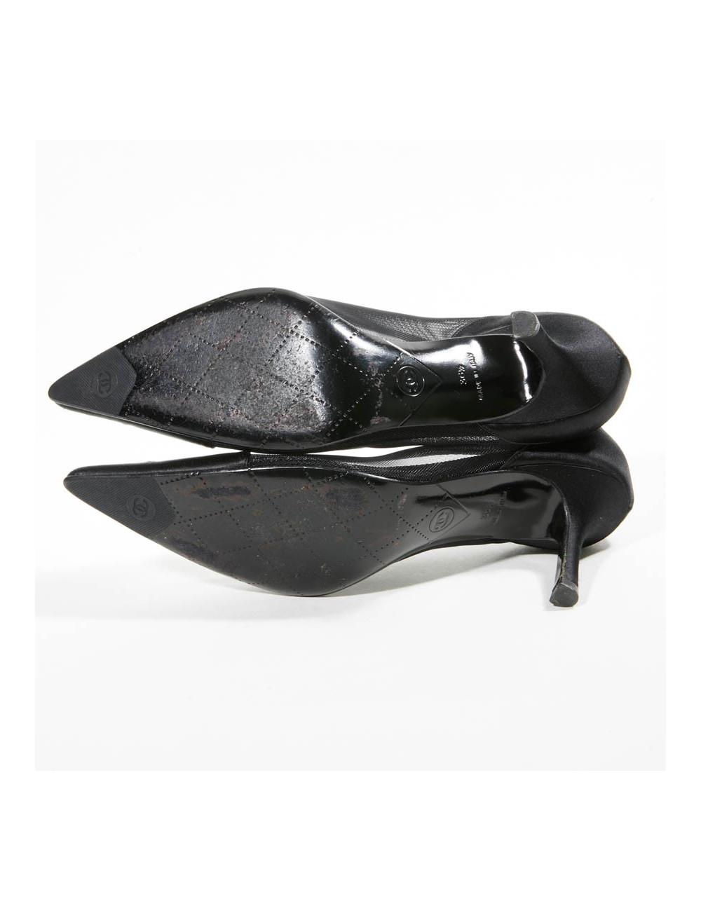 Escarpins T 36.5 CHANEL satin duchesse noir