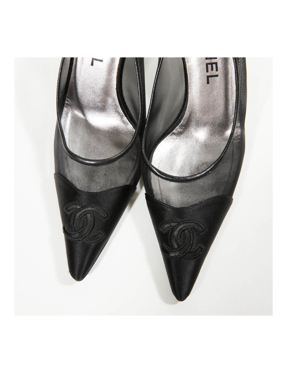 Escarpins T 36.5 CHANEL satin duchesse noir