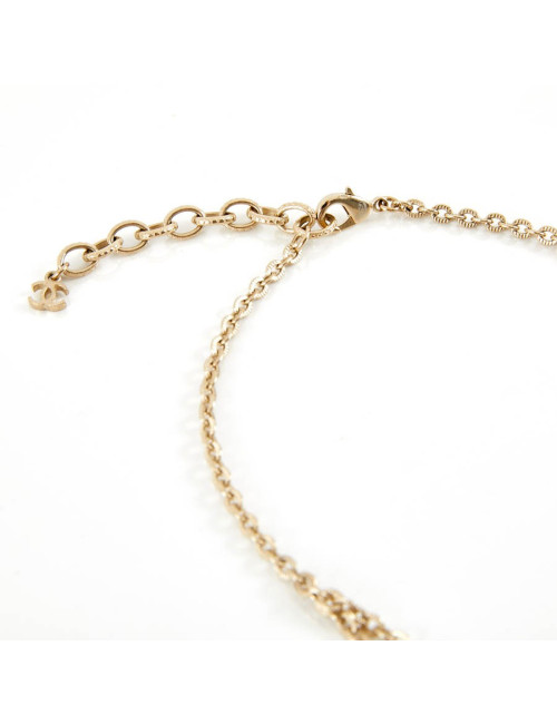 Pendentif CHANEL inclusion de CC