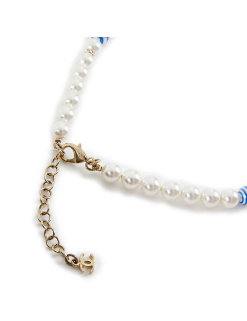 Collier CHANEL perles nacrées et bleues