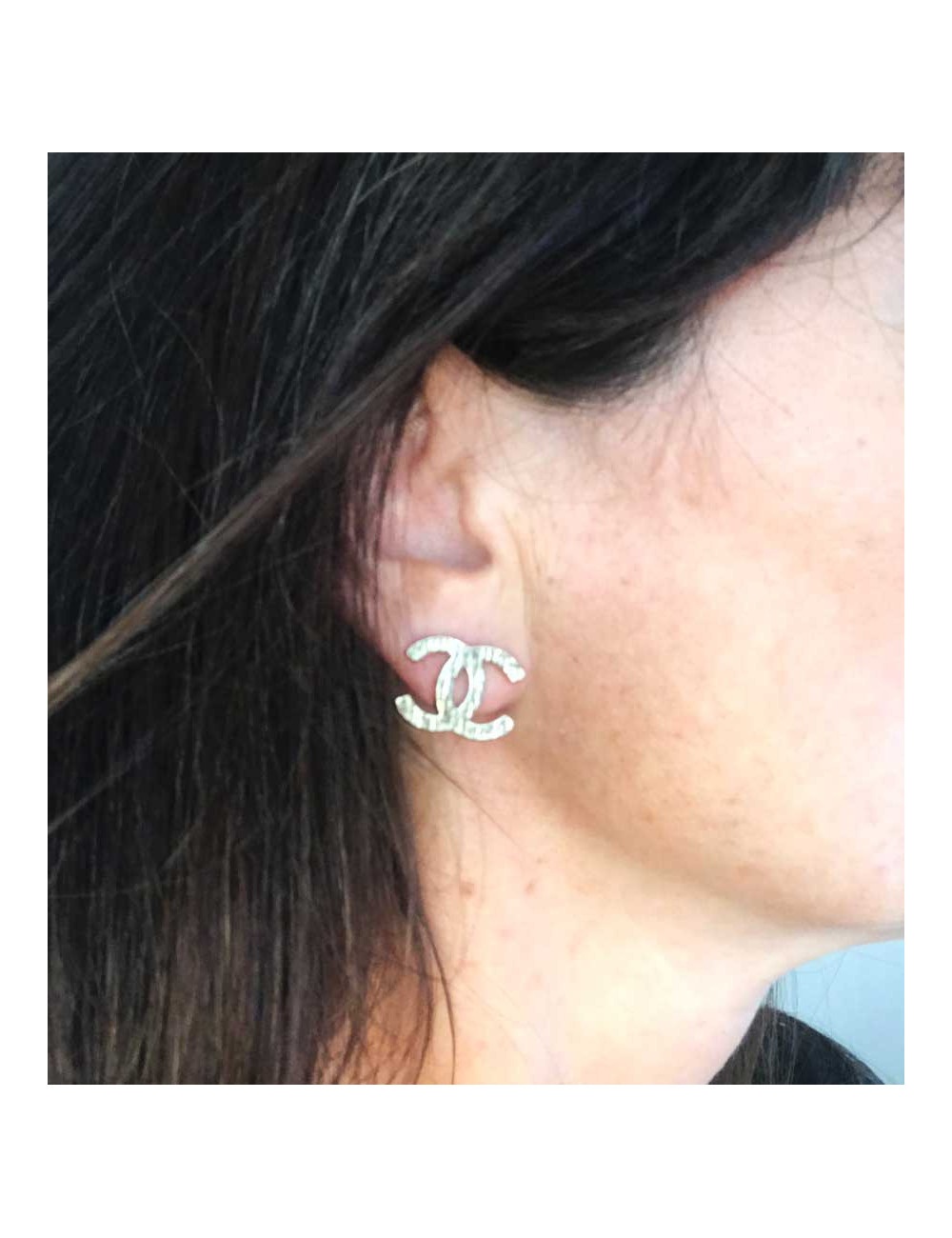 Boucles d'oreille clous CHANEL CC