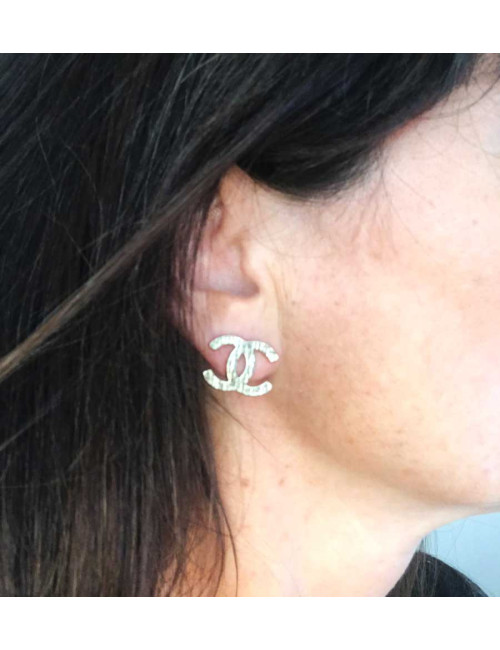 Boucles d'oreille clous CHANEL CC