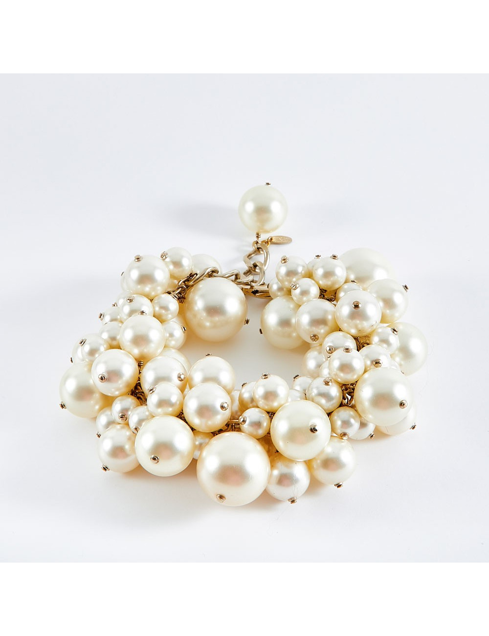 Bracelet CHANEL perles nacrées