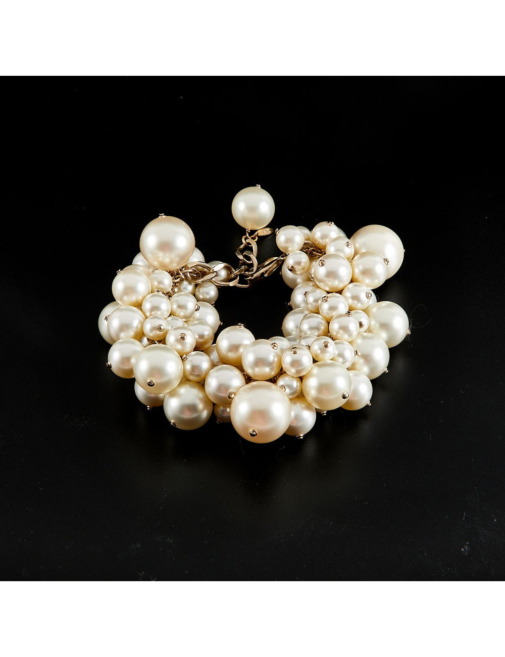 Bracelet CHANEL perles nacrées