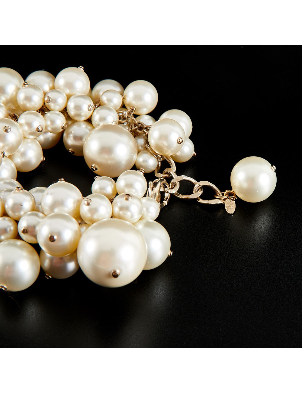 Bracelet CHANEL perles nacrées