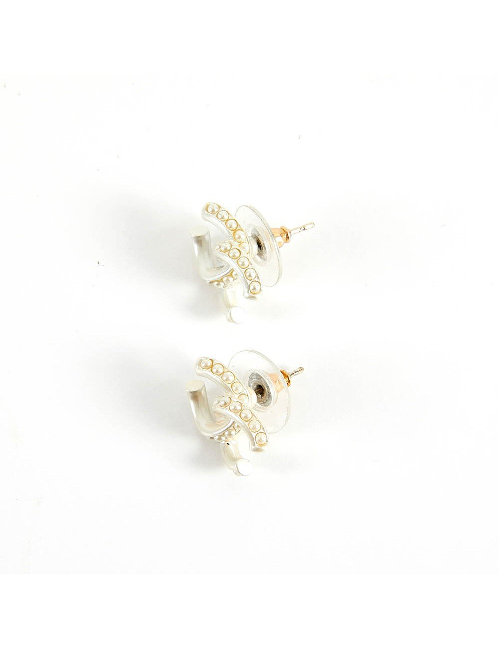 Clous CHANEL émaillés blanc perles nacrées