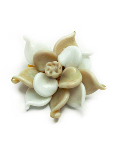 MARGUERITE DE VALOIS beige flower brooch