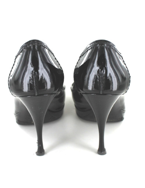 Escarpins YVES SAINT LAURENT en cuir verni noir T 39,5