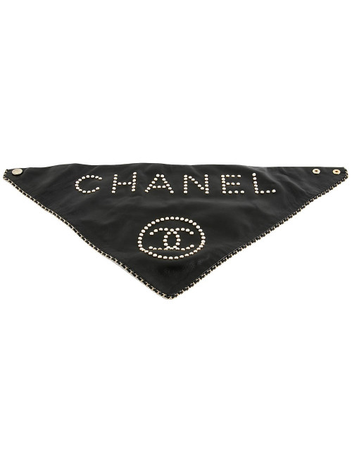 Foulard triangle CHANEL cuir noir