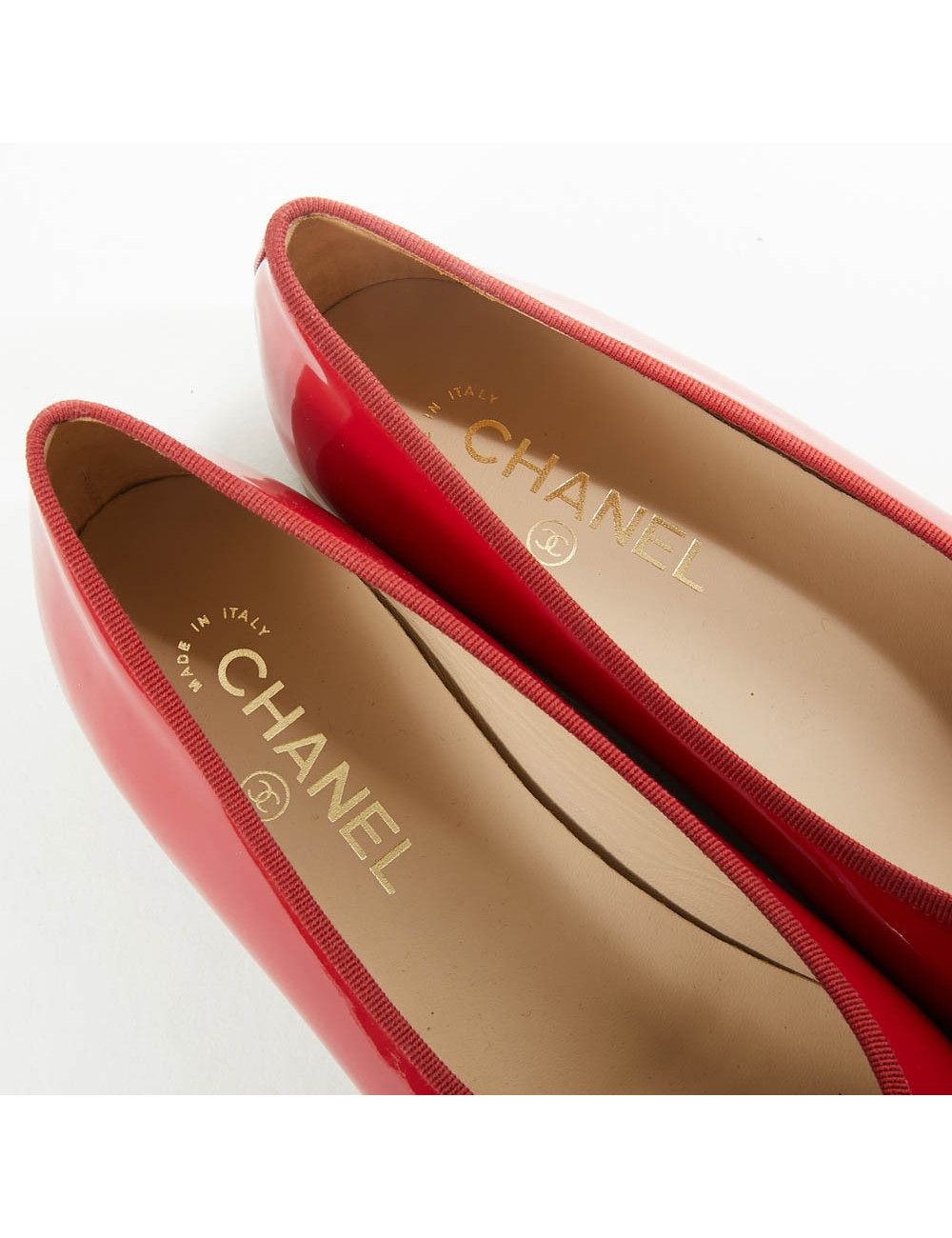 Ballerines T 39.5 CHANEL cuir verni rouge