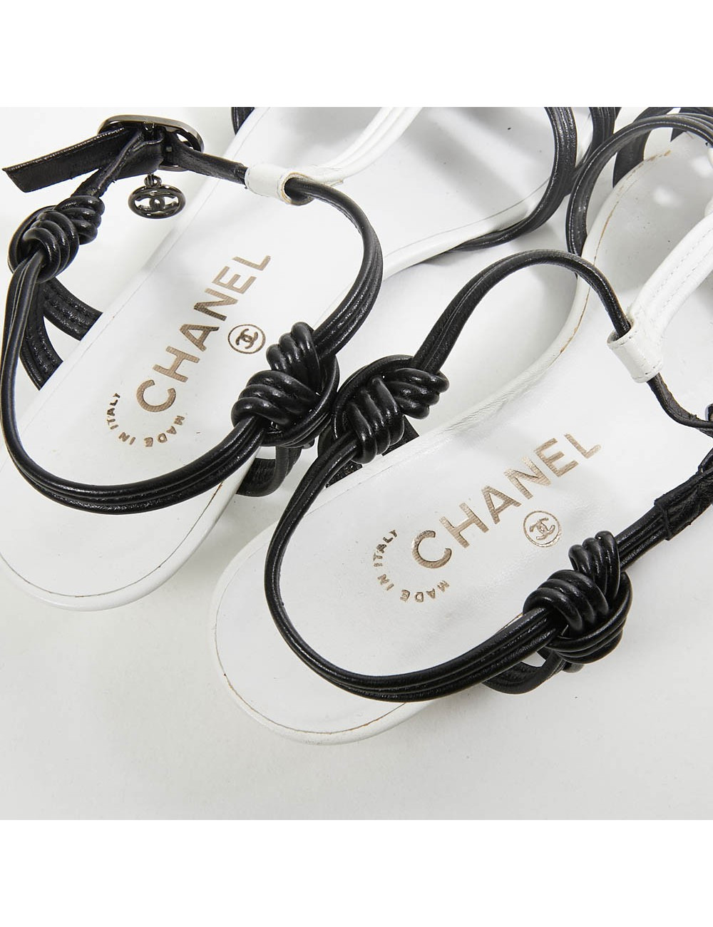 Sandales CHANEL T 36.5 noir et blanc