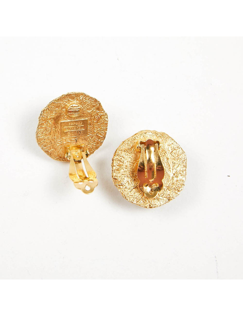 Clips Couture CHANEL dorés pâte de verre rubis