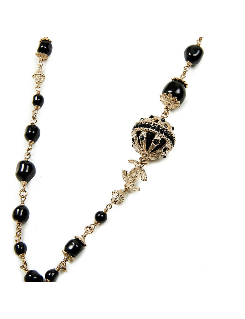 Sautoir CHANEL chaîne dorée et perles noires