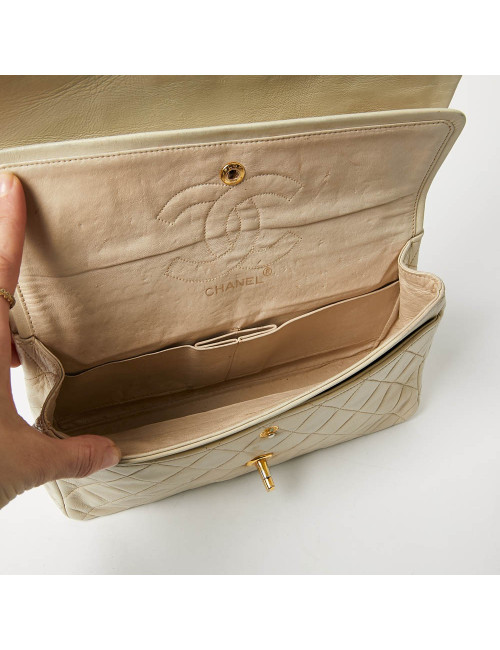 Sac CHANEL classique beige 