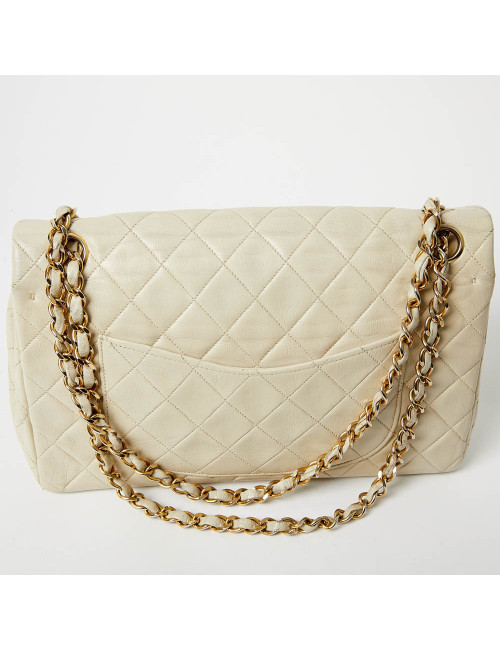 Chanel Timeless classic bag in beige