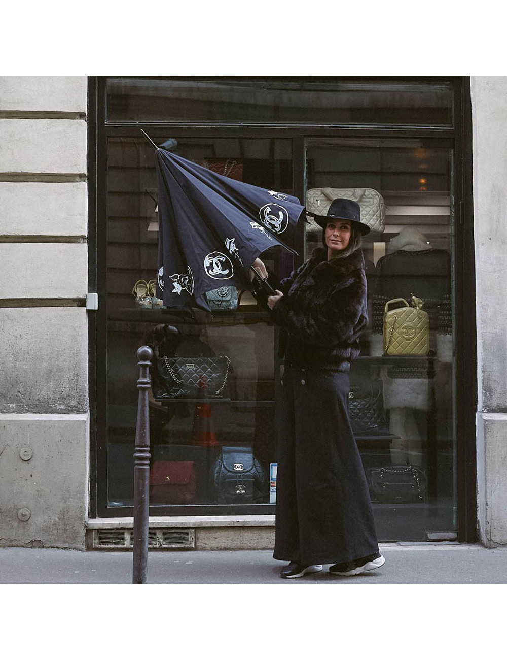 CHANEL large umbrella