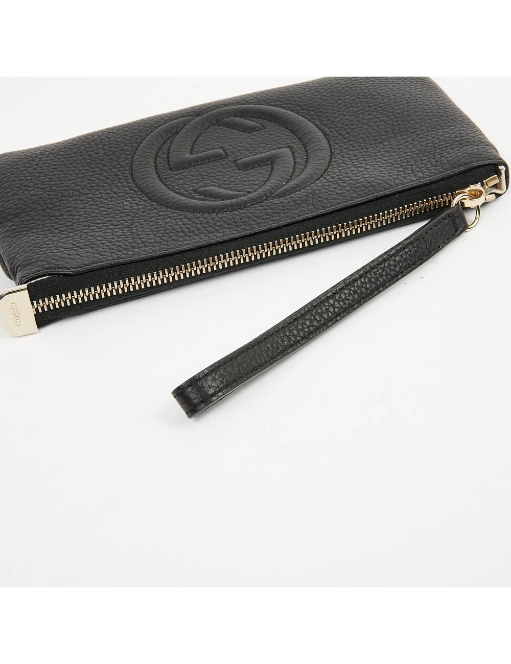 Pochette Soho GUCCI cuir grainé noir 