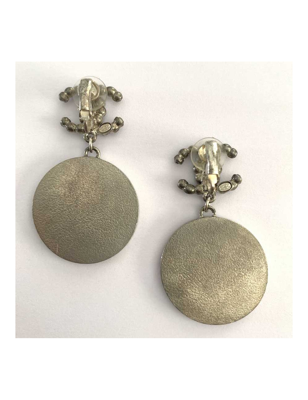 CHANEL clips ronds pendants CC