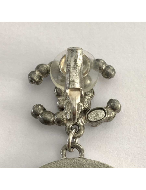 CHANEL clips ronds pendants CC