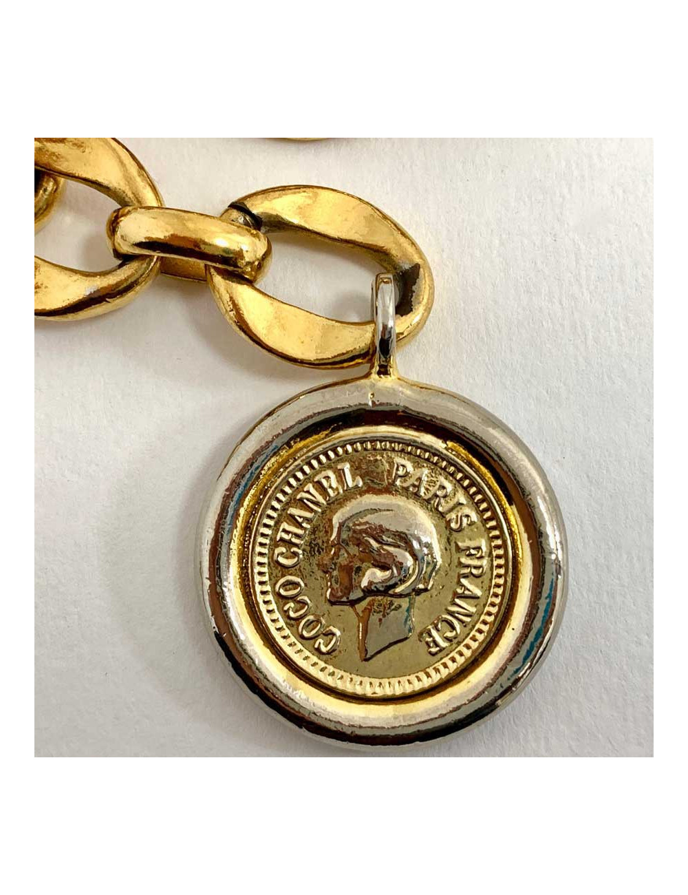 Ceinture CHANEL chaine dorée 80'