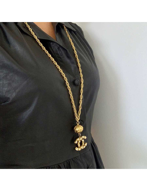 Long collier doré CHANEL CC strass vintage