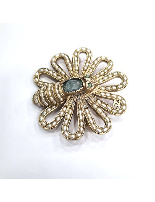 Broche papillon CHANEL
